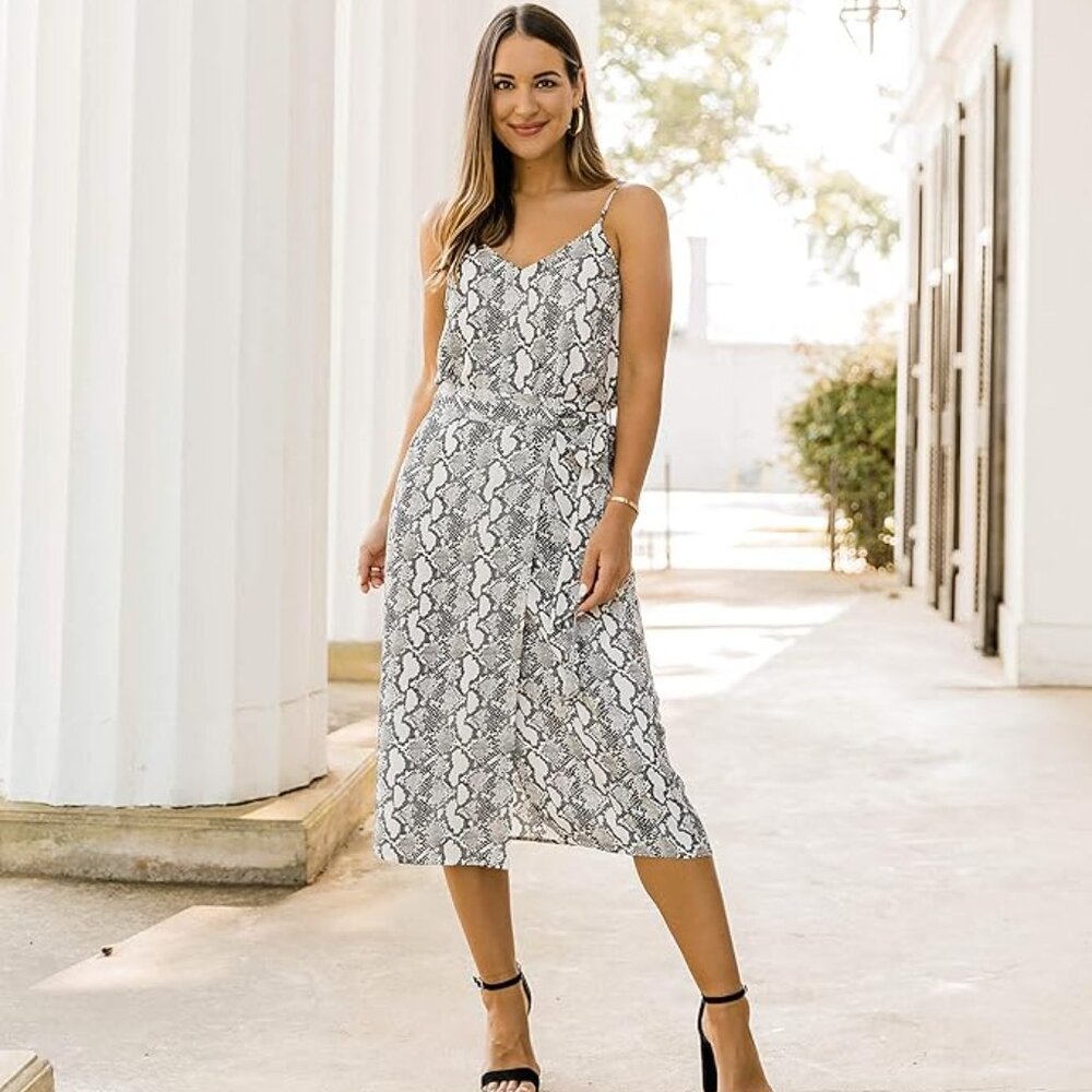 The Drop Snakeskin Print Tank Top & Wrap Skirt by @Kathleen_Barnes Size Medium